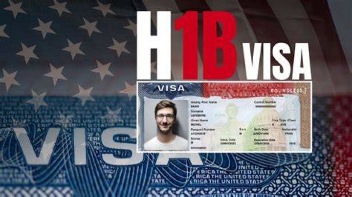 Can I have both F1 and H1B visa?