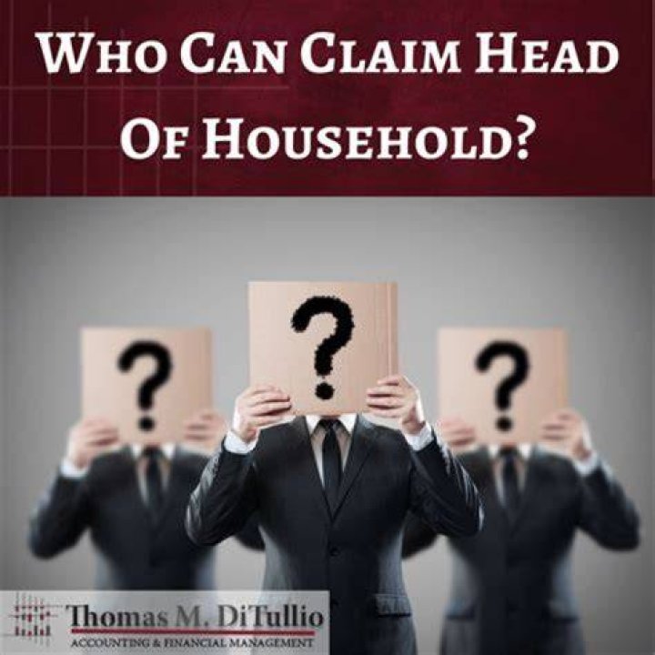 Can you claim head of household if your girlfriend lives with you?