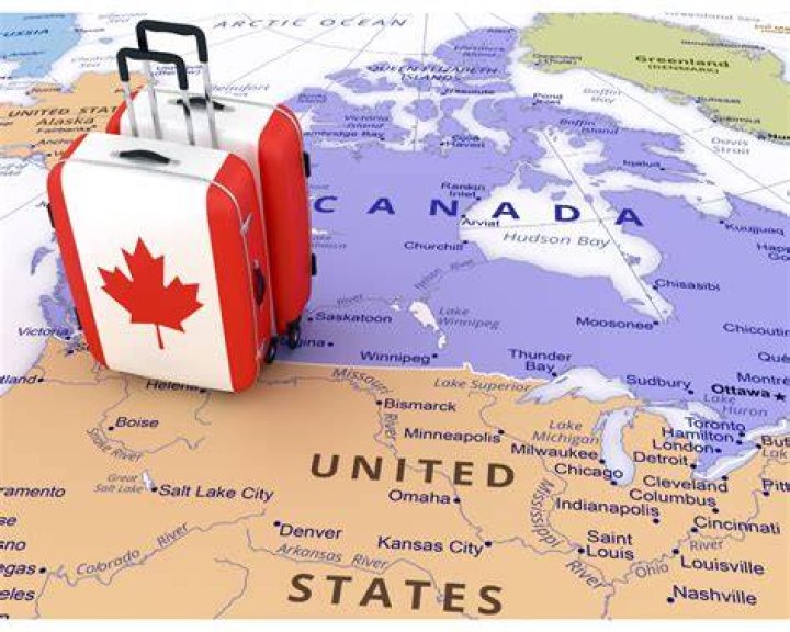 Does Canada allow US citizens to move there?