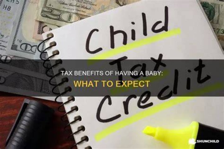 How much does having a child increase your tax return?