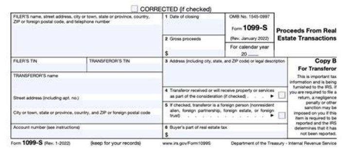 Who is the recipient of a 1099-S form?